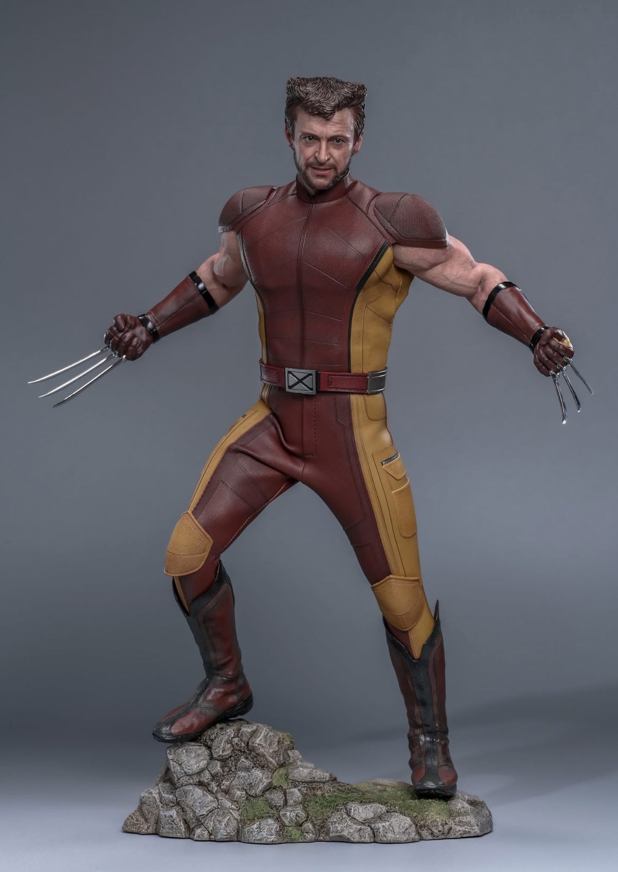 READY🔥Hot Toys MMS831 Deadpool & Wolverine 1/6th scale Wolverine (Classic Brown and Tan) Collectible Figure [Hot Toys Exclusive]
