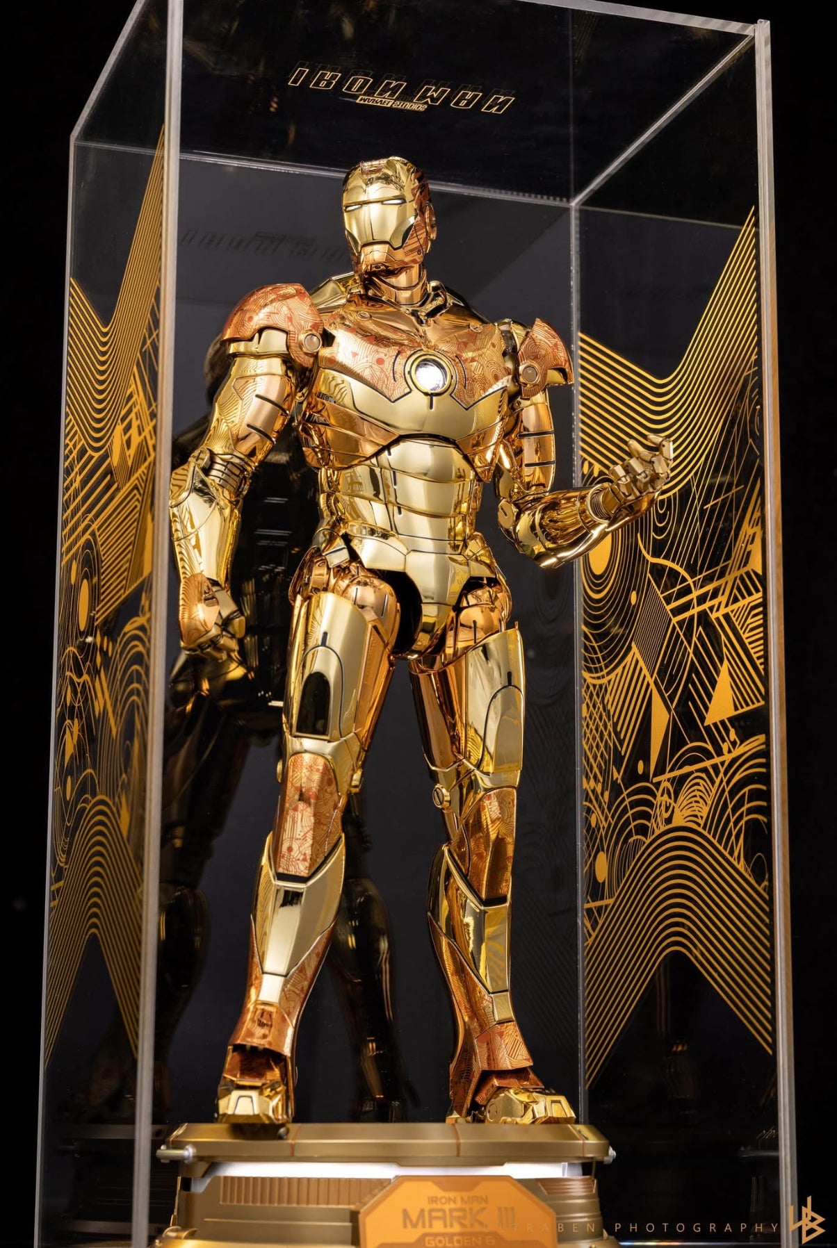 READY🔥Hot Toys MMS848d78 Iron Man Mark III (Golden & Copper Gold Version) Special Edition [Hot Toys Exclusive]