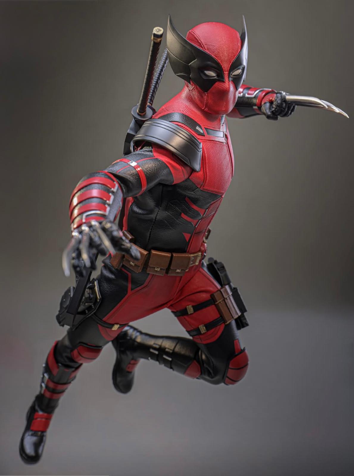 Preorder🔥Hot toys MMS857 DEADPOOL & WOLVERINE WOLVERINEPOOL [HOT TOYS EXCLUSIVE] 1/6TH SCALE COLLECTIBLE FIGURE