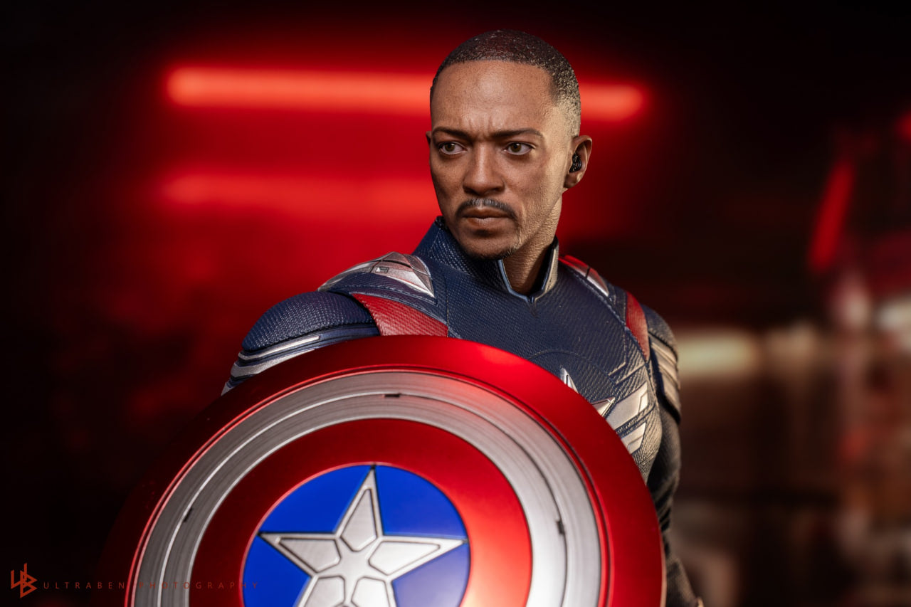 READY🔥Hot Toys MMS779 Captain America: Brave New World 1/6th Scale Captain America Collectible Figure