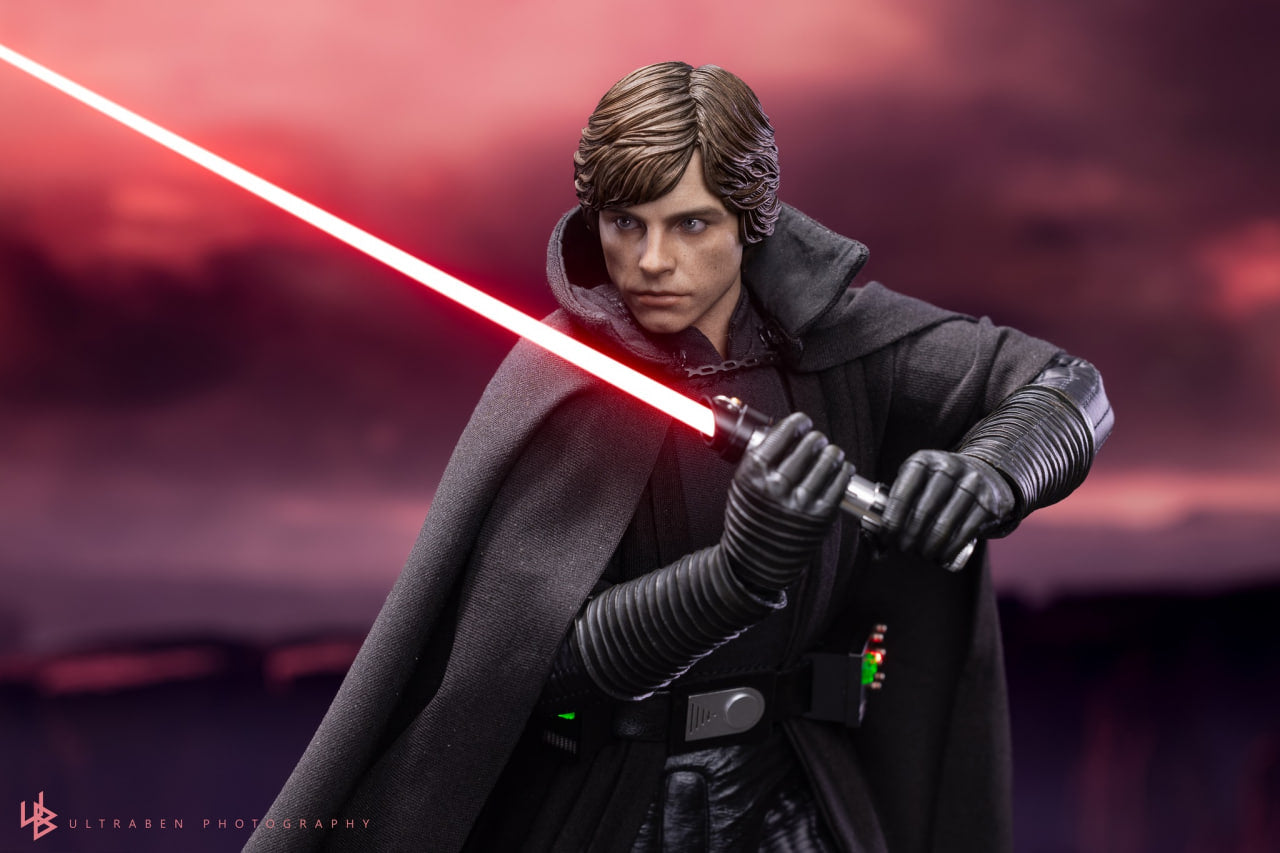 READY🔥Hot Toys CMS019 CMS019b Star Wars: Dark Empire Luke Skywalker (Dark Empire) 1/6th scale Collectible Figure