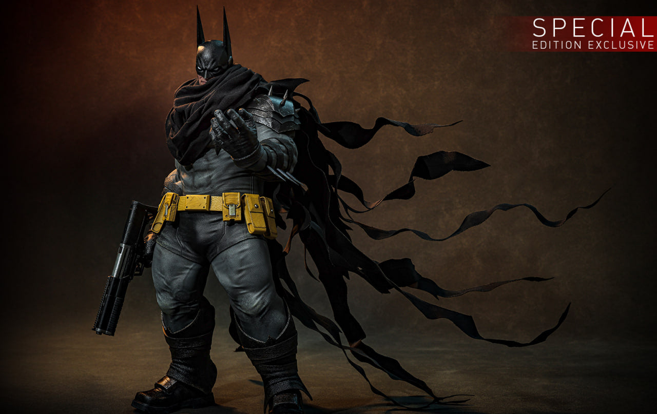 Preorder🔥Hot Toys CMS030B Absolute Batman - 1/6th scale Batman Special Edition