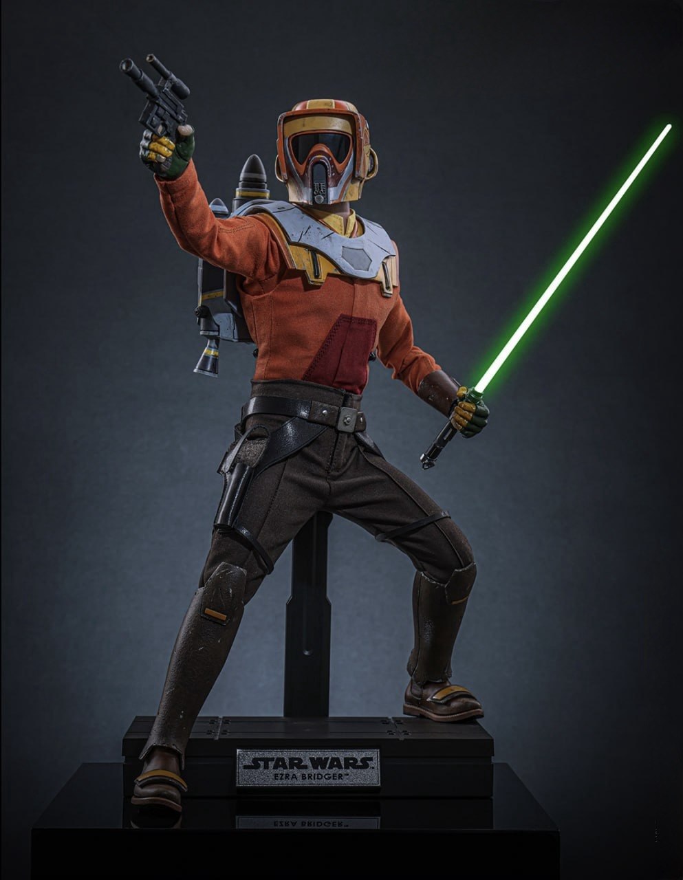 Preorder🔥Hot Toys TMS172 Star Wars: Rebels - Ezra Bridger 1/6th scale Collectible Figure