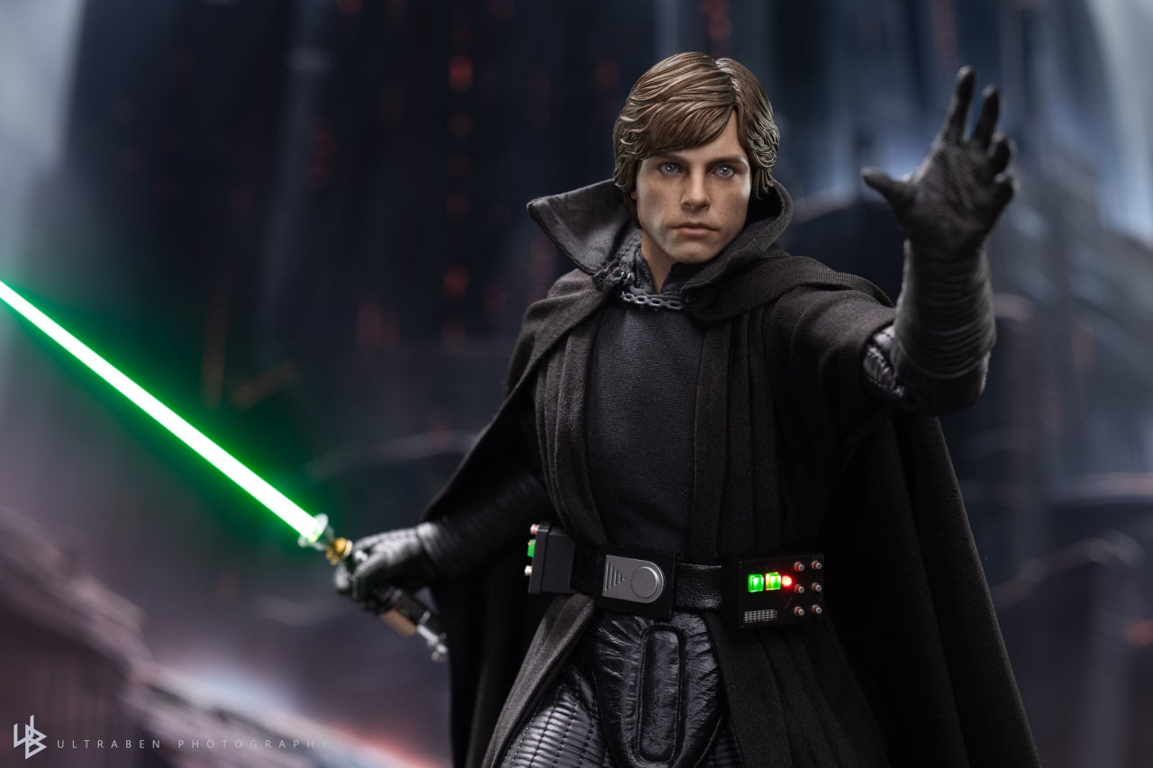 READY🔥Hot Toys CMS019 CMS019b Star Wars: Dark Empire Luke Skywalker (Dark Empire) 1/6th scale Collectible Figure