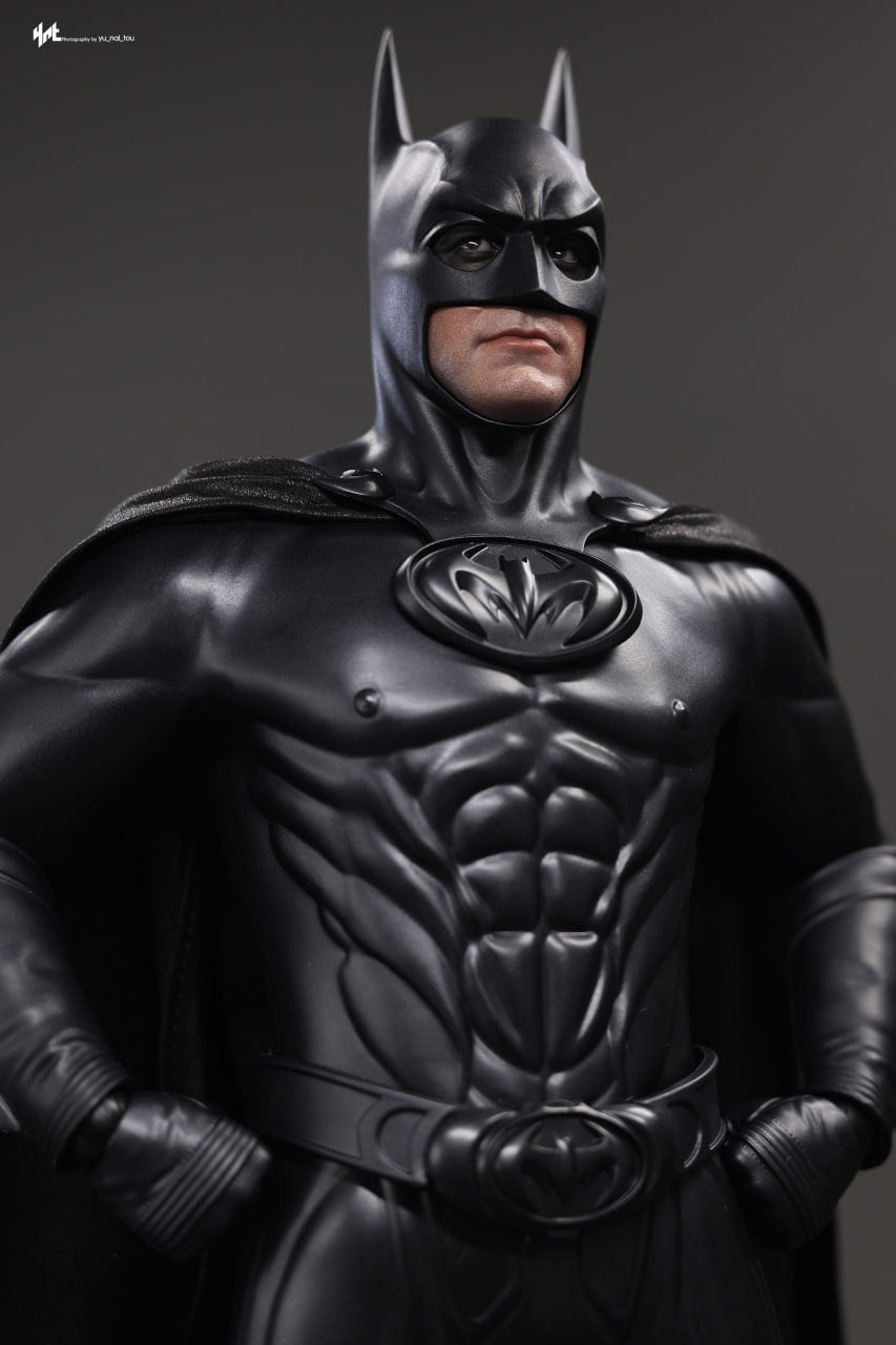 READY🔥Hot Toys MMS786 Batman & Robin 1/6th scale Batman Collectible Figure