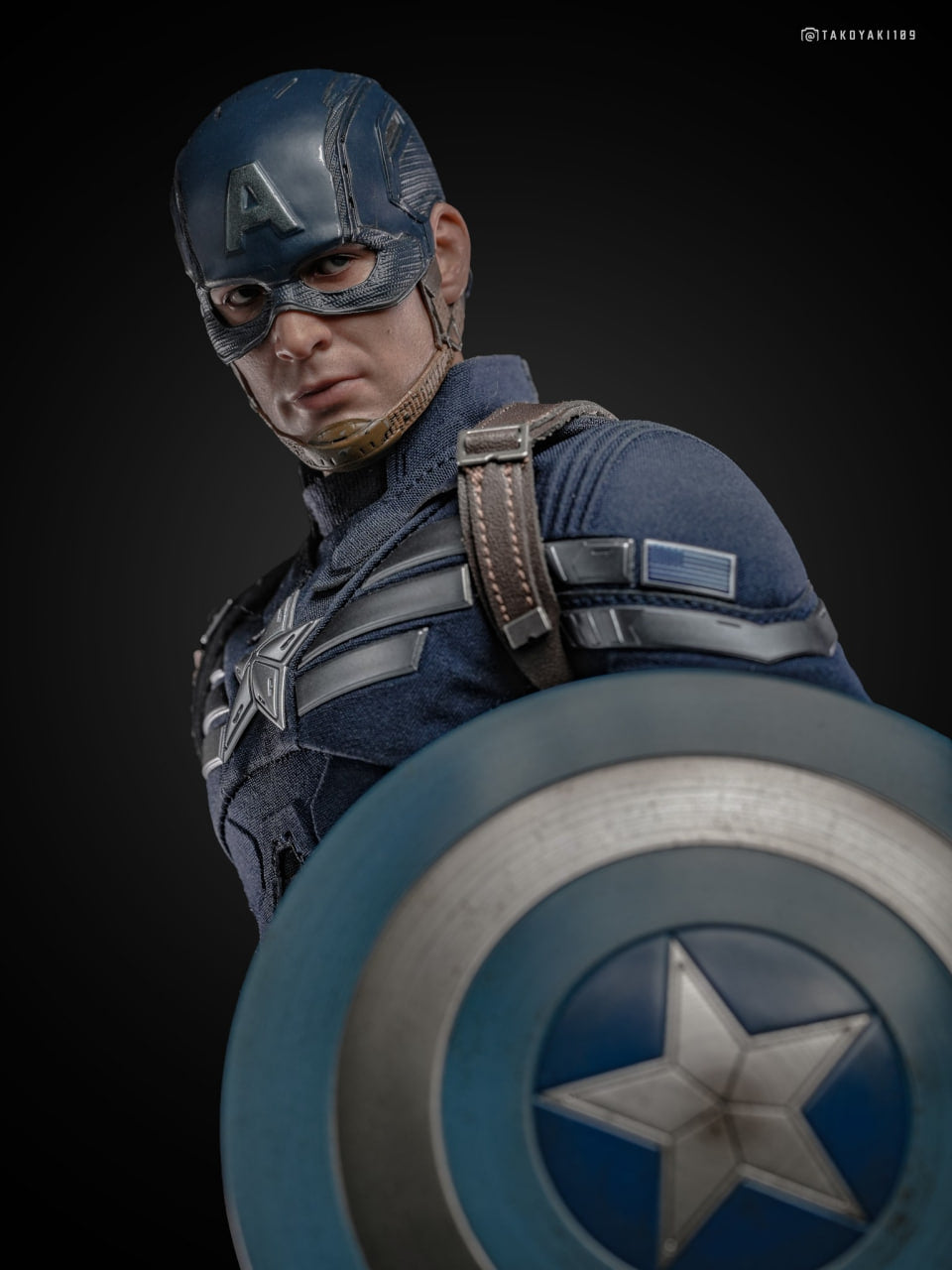 READY🔥Hot Toys MMS783 Captain America: The Winter Soldier 1/6th scale Captain America (Stealth S.T.R.I.K.E. Suit) 2.0 Collectible Figure