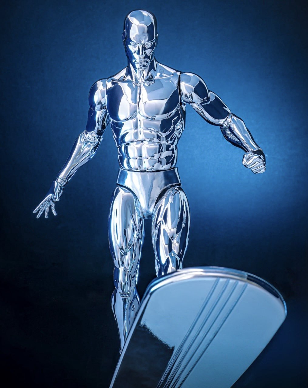 Preorder🔥Hot Toys CMS033 Marvel Comics - 1/6th scale Silver Surfer Collectible Figure
