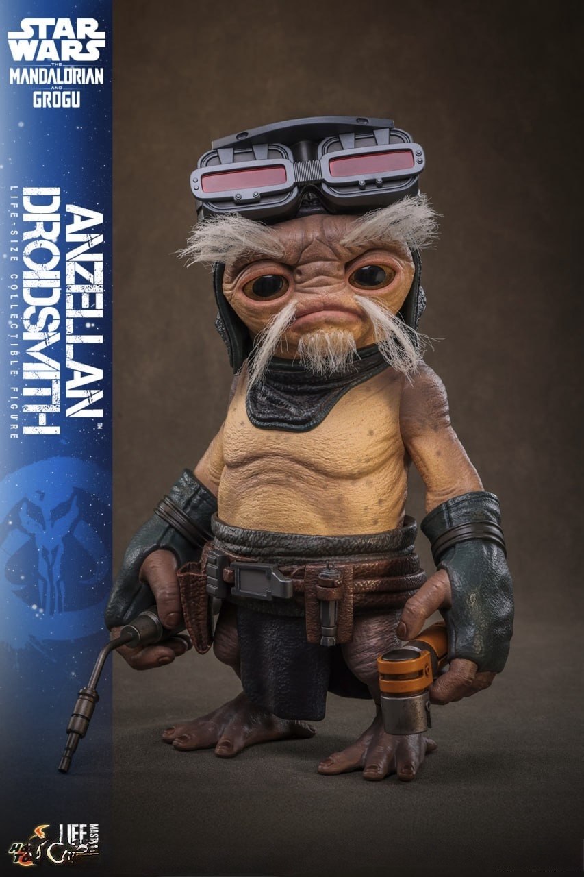 Preorder🔥Hot Toys LMS017 Star Wars: The Mandalorian & Grogu - Anzellan Droidsmith Life-Size Collectible Figure