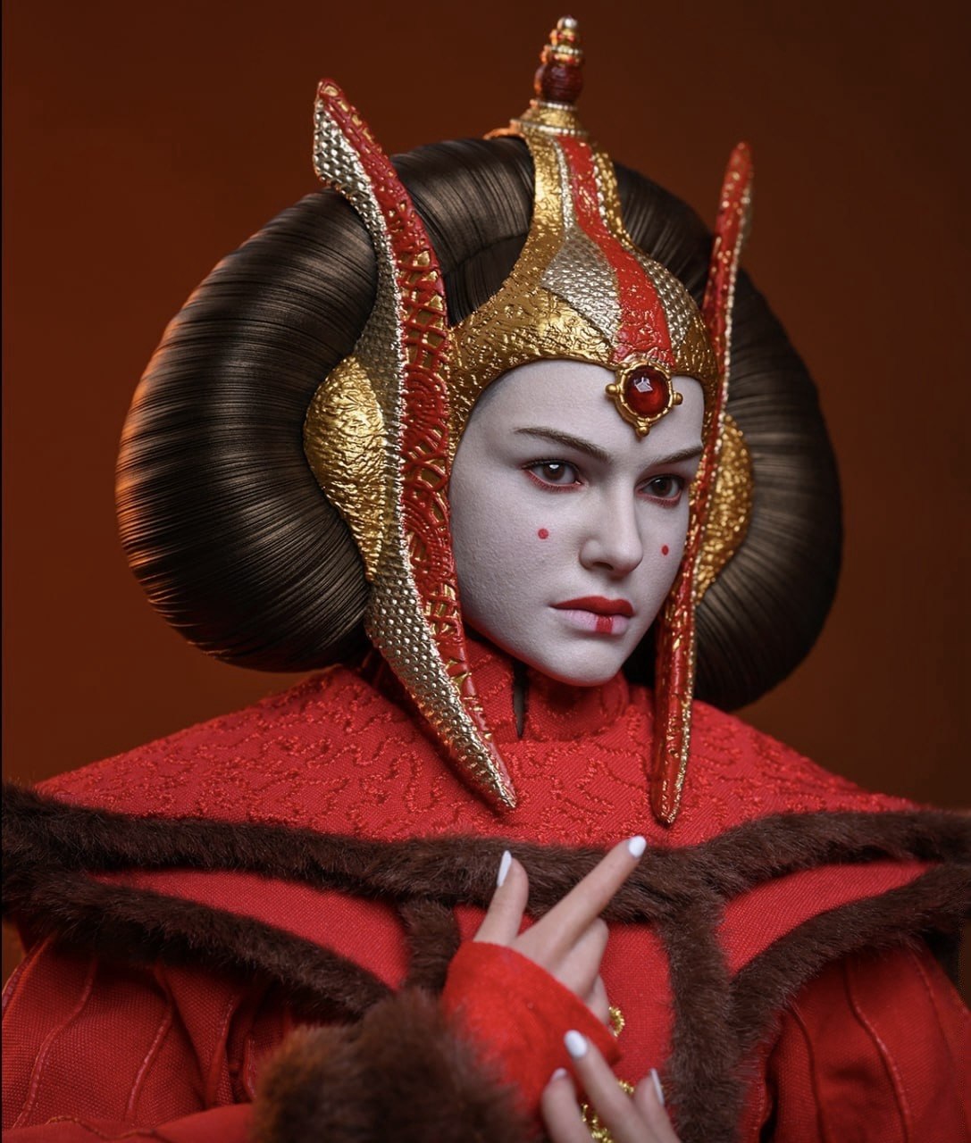 Preorder🔥Hot Toys MMS883 Star Wars: The Phantom Menace - 1/6th scale Queen Amidala Collectible Figure