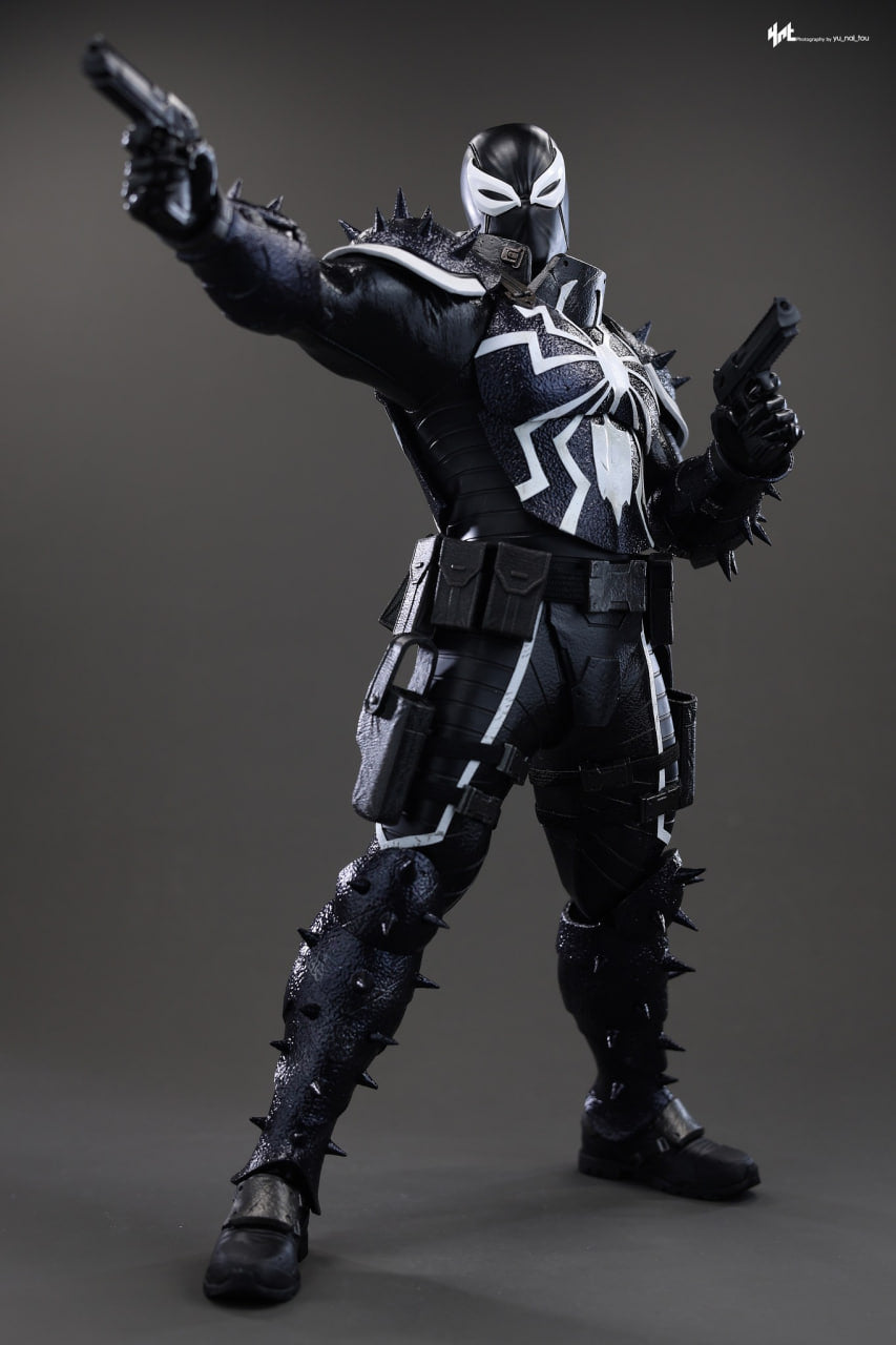 READY🔥Hot Toys CMS025 Marvel Comics 1/6th scale Agent Venom Collectible Figure