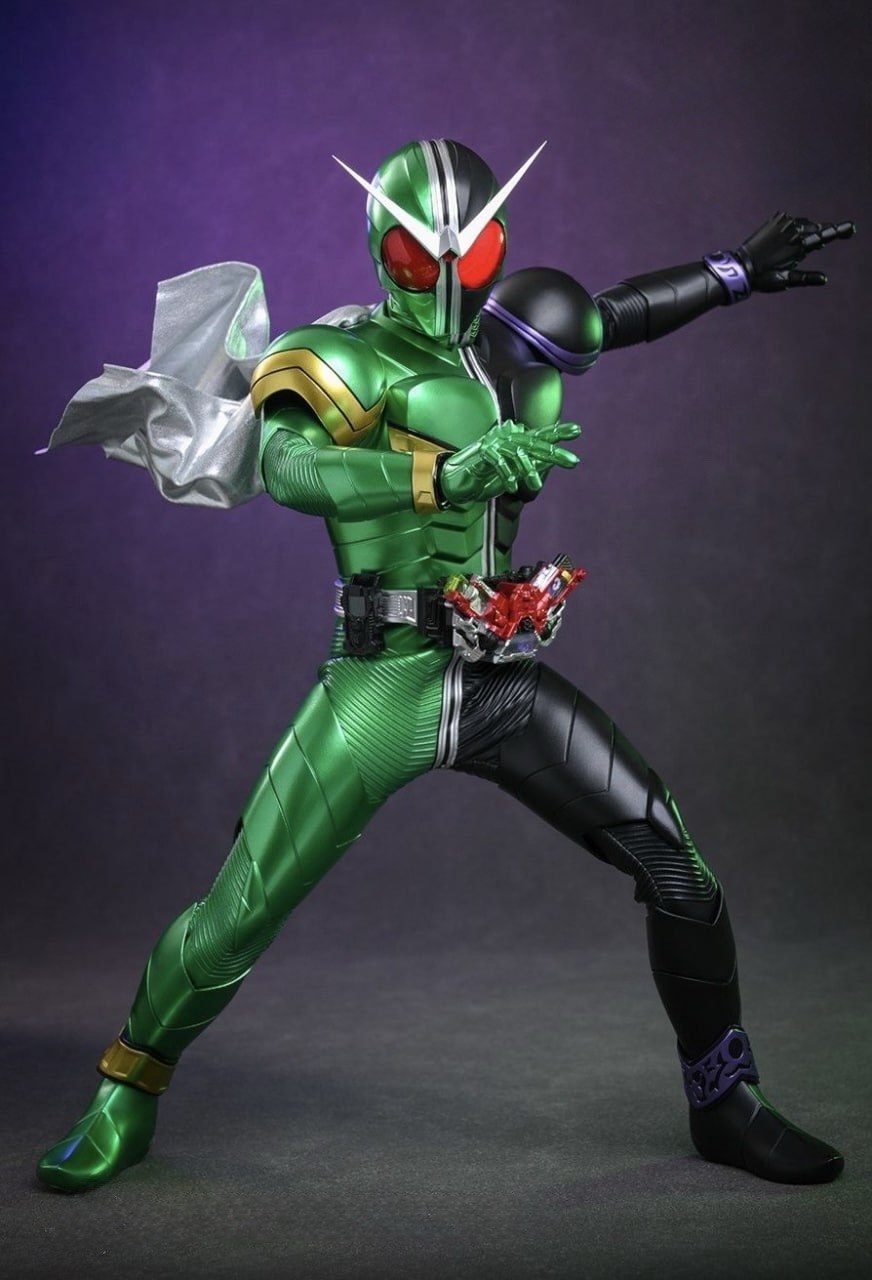 Preorder🔥Hot Toys TMS195B Kamen Rider W Kamen Rider W 1/6th scale Special Edition