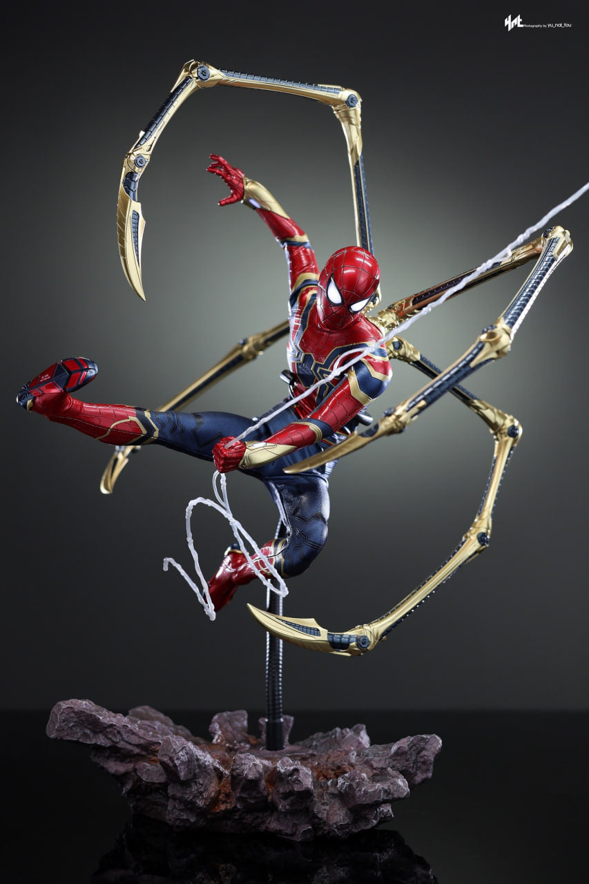 READY🔥Hot Toys MMS761 Avengers: Endgame Iron Spider 1/6th scale