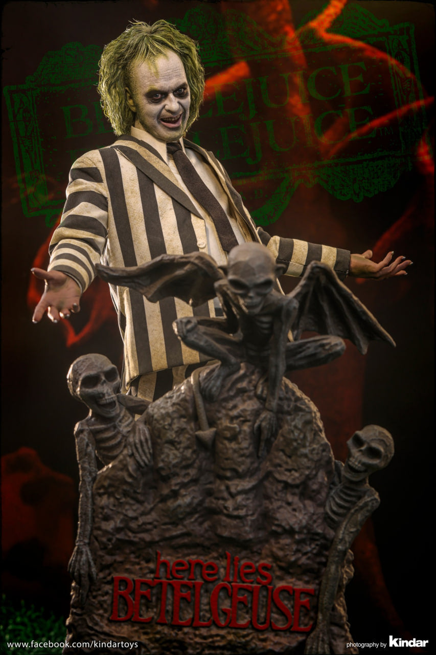 READY🔥Hot Toys MMS767 Beetlejuice 1/6th scale Beetlejuice