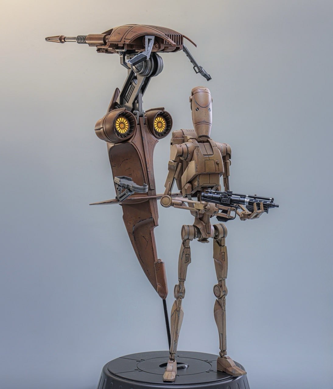 Preorder🔥Hot Toys MMS887 Star Wars: The Phantom Menace - 1/6th scale Battle Droid & STAP Collectible Set