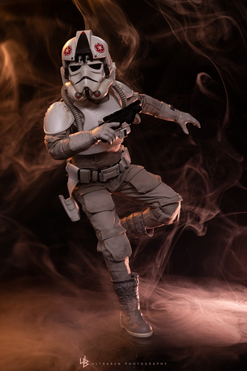 READY🔥Hot Toys MMS845 Star Wars: The Mandalorian & Grogu Imperial Remnant AT-AT Driver 1/6th scale Collectible Figure