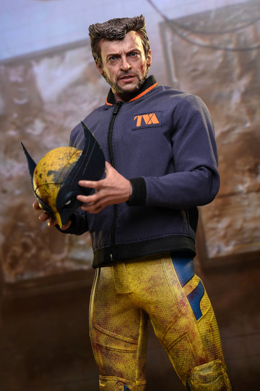 READY🔥Hot Toys MMS756 Marvel Deadpool and Wolverine Wolverine (Jacket Version) 1/6 Scale Collectible Figure