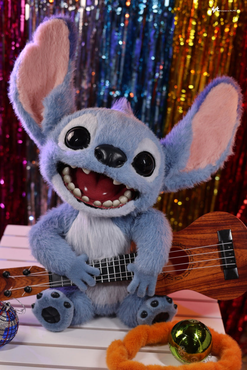 READY🔥Hot Toys MMS815 Lilo & Stitch: Stitch Collectible Figure