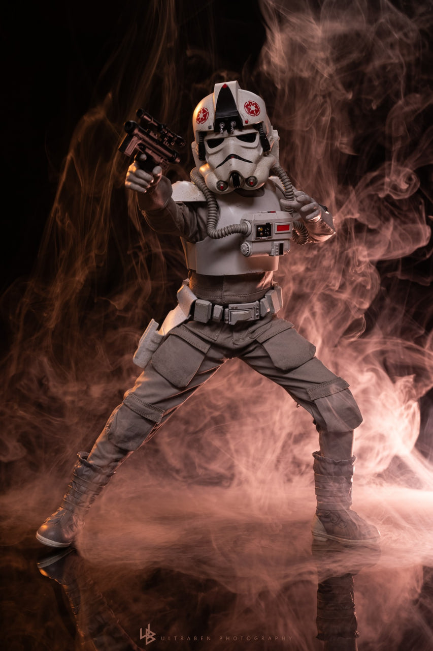 READY🔥Hot Toys MMS845 Star Wars: The Mandalorian & Grogu Imperial Remnant AT-AT Driver 1/6th scale Collectible Figure