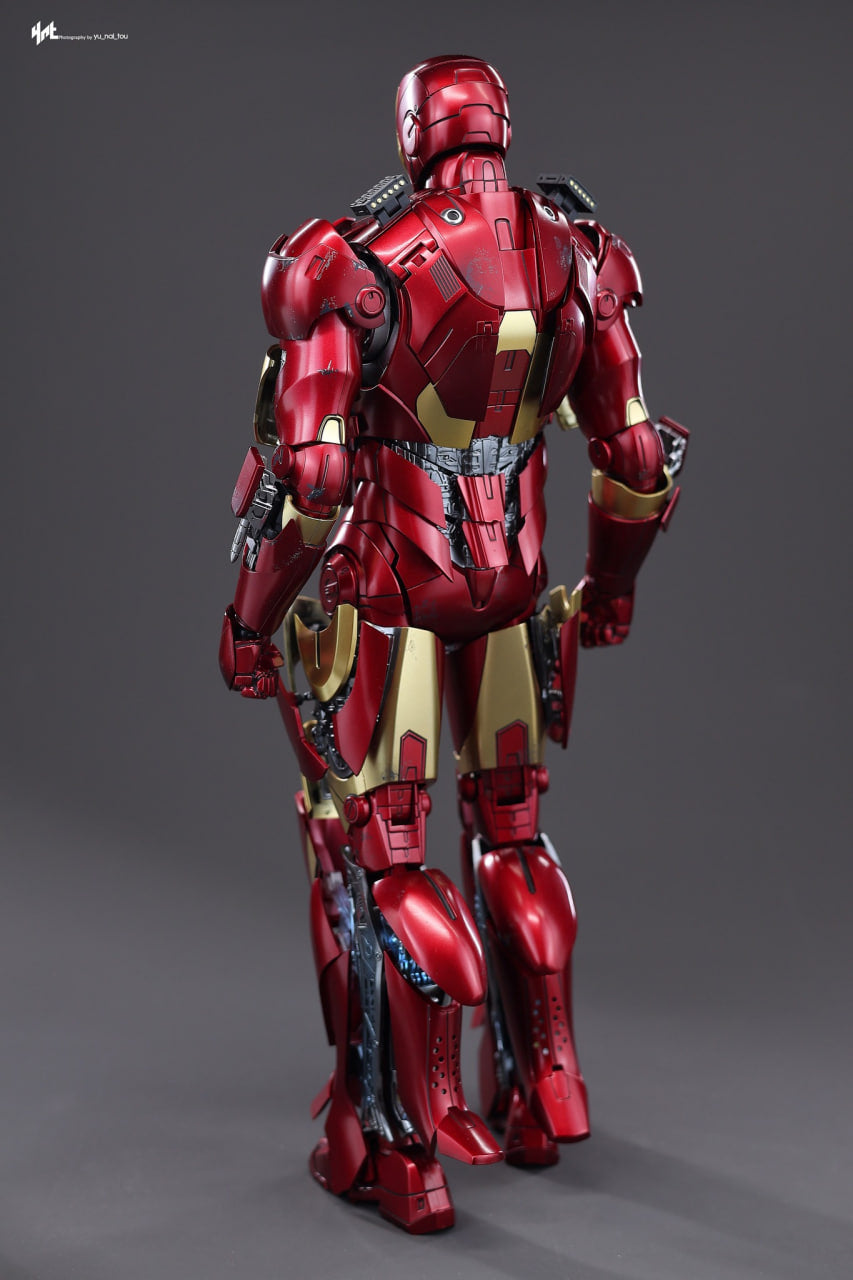 🔥Hot Toys MMS825D72B Iron Man 1/6th scale Iron Man Mark III (Armor Suit Up Version) Collectible Figure Special Edition