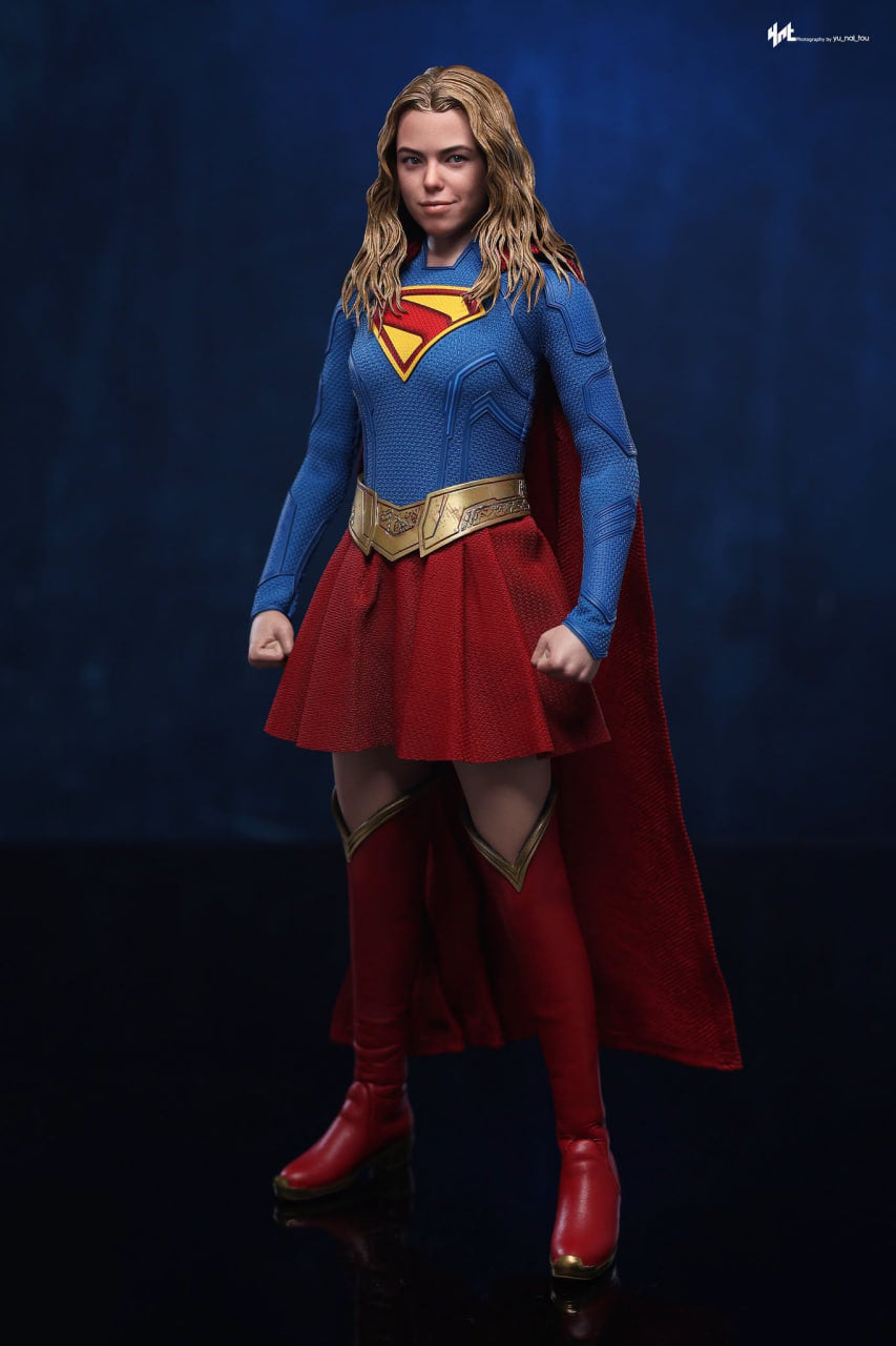 READY🔥Hot Toys MMS869 Supergirl - Supergirl & Krypto 1/6th scale Collectible Set