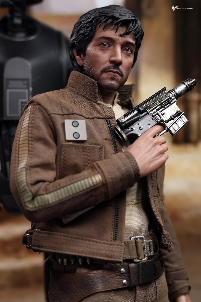 READY🔥Hot Toys MMS802 Rogue One: A Star Wars Story 1/6th scale Cassian Andor Collectible Figure