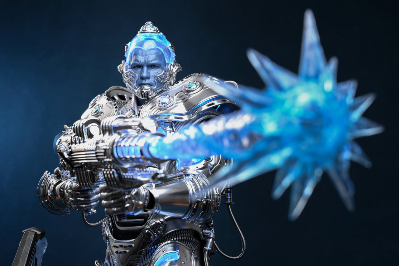 READY🔥Hot Toys MMS800 Batman & Robin 1/6th scale Mr. Freeze (Deluxe Version)