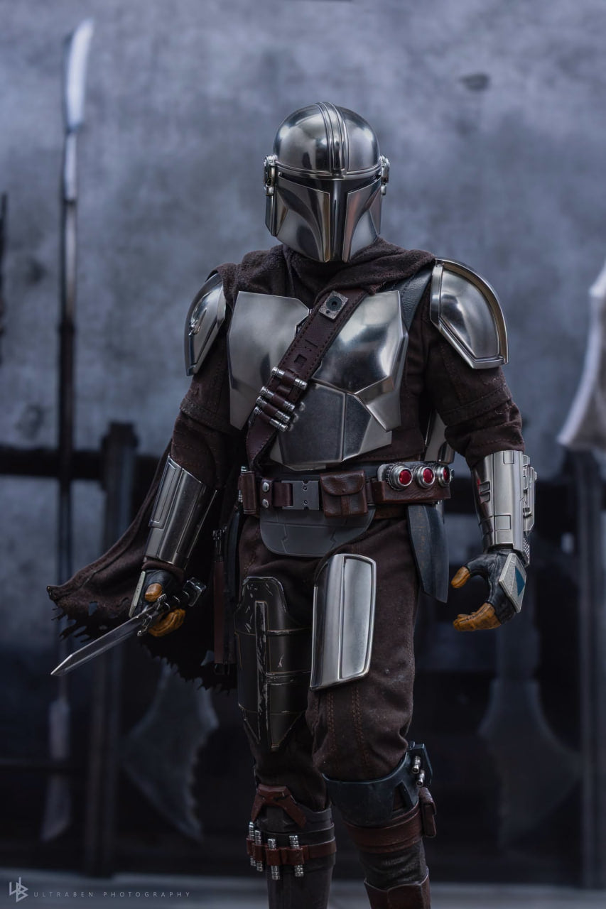 🔥Hot Toys MMS872 Star Wars: The Mandalorian & Grogu - The Mandalorian & Grogu Collectible Set (Deluxe Version)