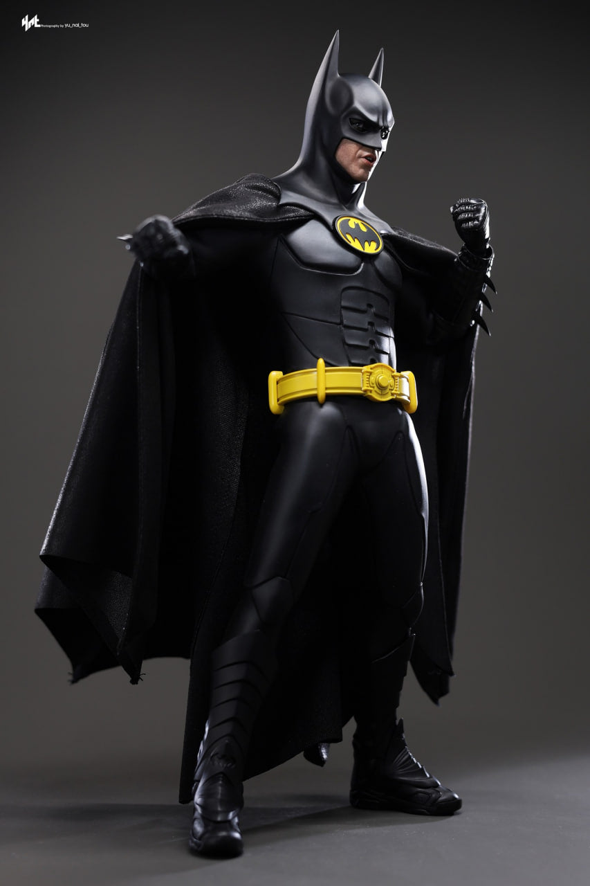 READY🔥Hot Toys MMS770 Batman Returns 1/6th scale Batman Collectible Figure (Deluxe Version)