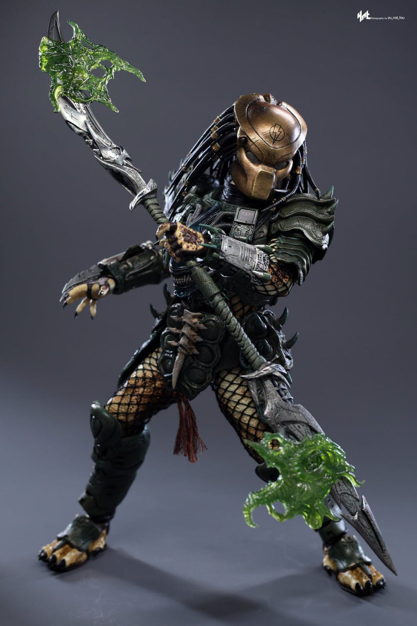 READY🔥Hot Toys CMS029B Predator 1/6th scale Broken Tusk Predator (Special Edition)