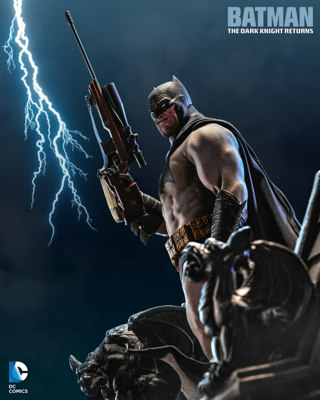 READY🔥Hot Toys CMS024 DC Comic Batman The Dark Knight Returns Batman 1/6 Scale Collectible Figure