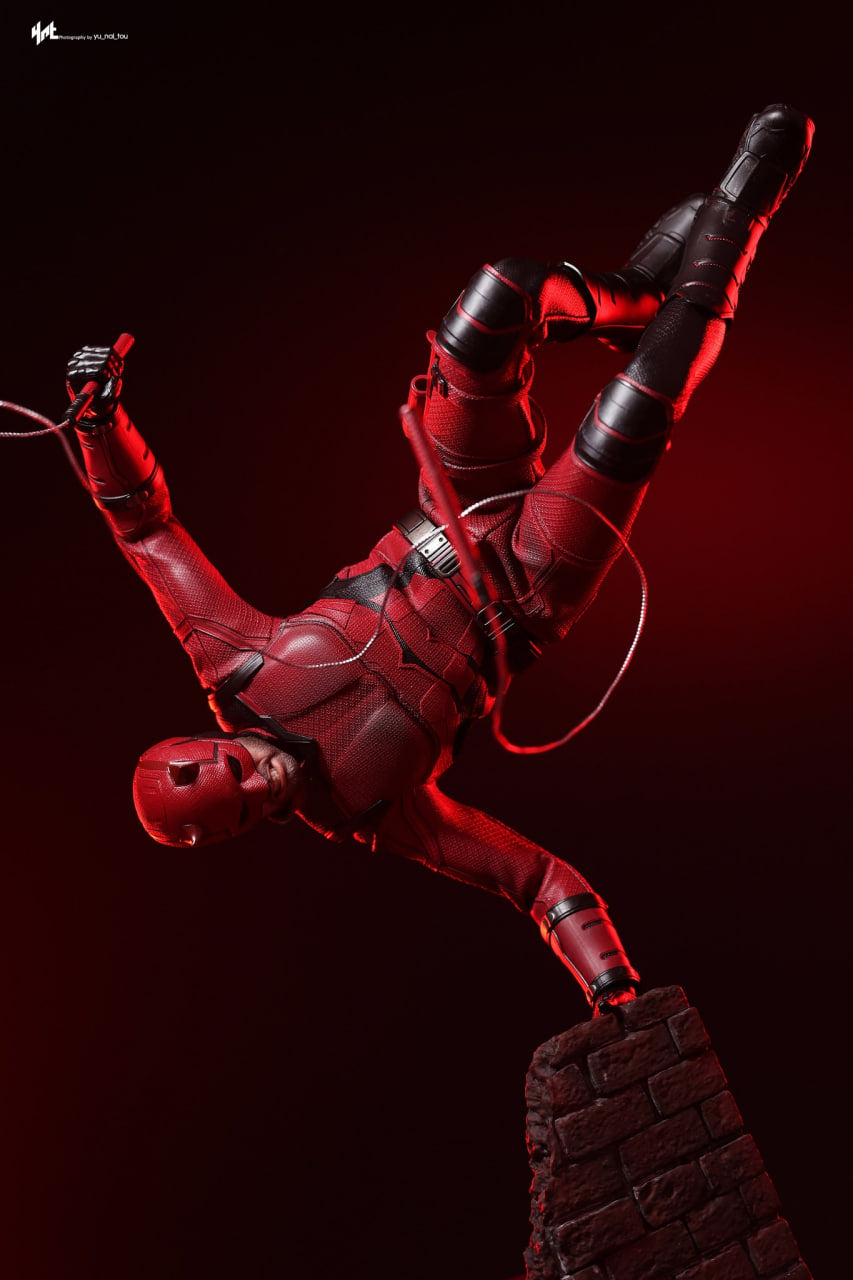 READY🔥Hot Toys TMS154 Daredevil: Born Again 1/6th Scale Daredevil Collectible Figure