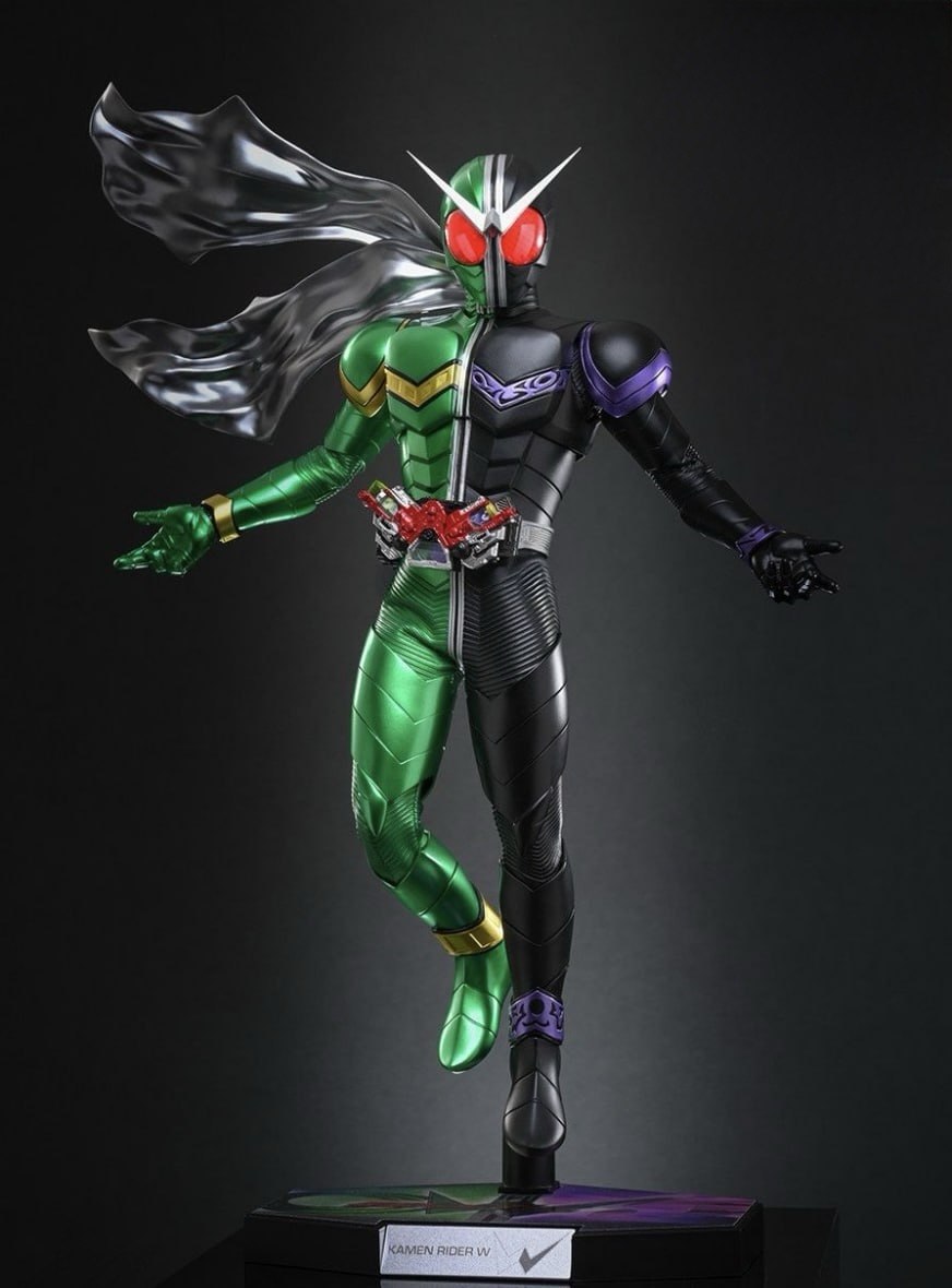Preorder🔥Hot Toys TMS195 Kamen Rider W Kamen Rider W 1/6th scale Collectible Figure