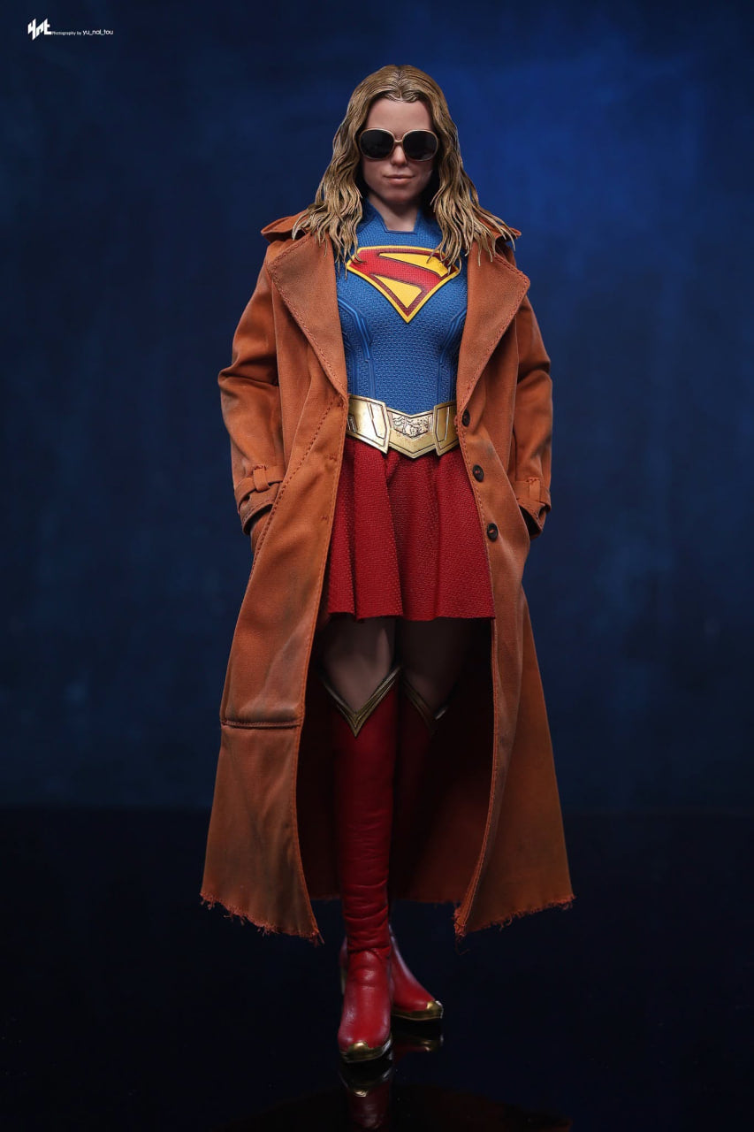 READY🔥Hot Toys MMS869 Supergirl - Supergirl & Krypto 1/6th scale Collectible Set