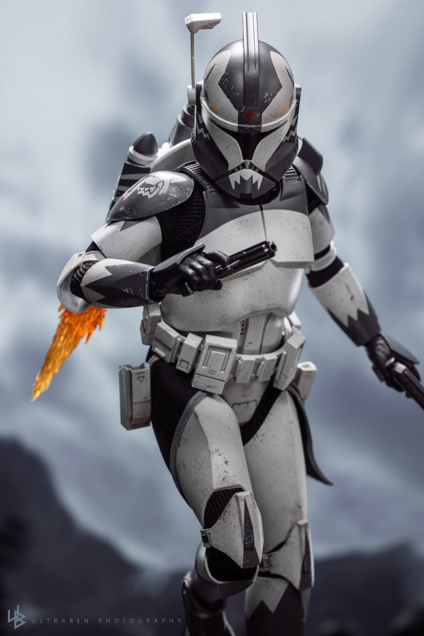 READY🔥Hot Toys TMS141 Star Wars: The Clone Wars 1/6th scale Clone Commander Wolffe Collectible Figure