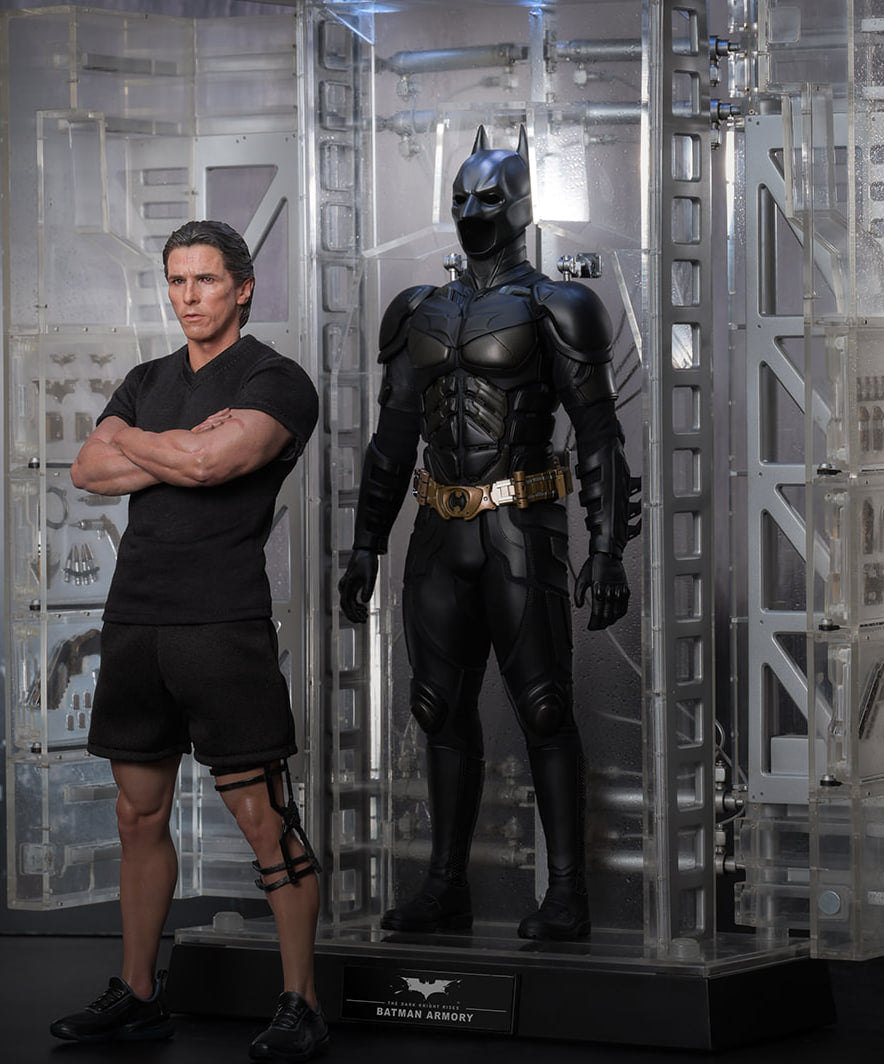 Preorder🔥Hot Toys MMS702 The Dark Knight Rises: Batman Armory with Bruce Wayne 1/6 Scale Collectible Set