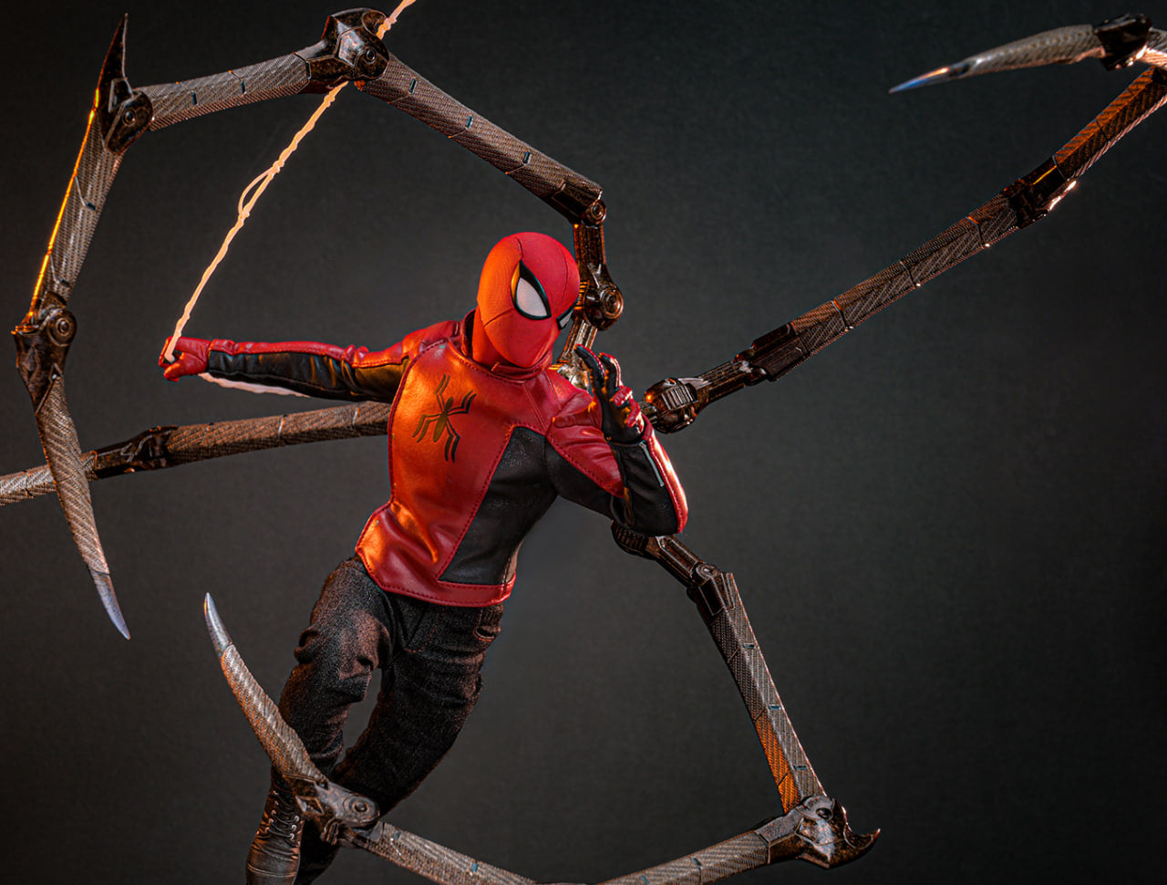 READY🔥Hot Toys VGM71 Marvel's Spider-Man 2 1/6th scale Peter Parker (Last Stand Suit) Collectible Figure [Hot Toys Exclusive]