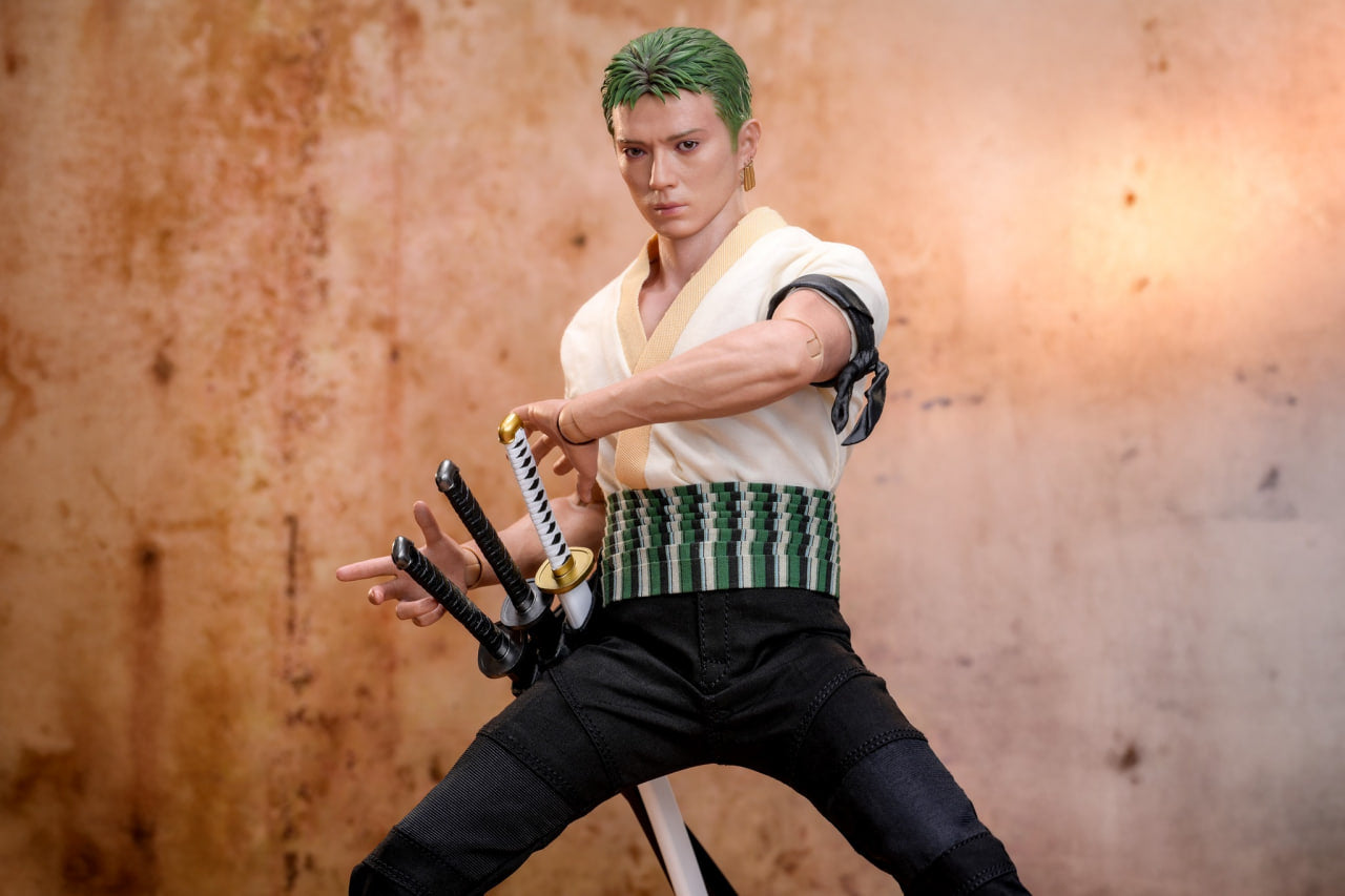 READY🔥Hot Toys TMS110 One Piece Roronoa Zoro 1/6th Scale Collectible Figure