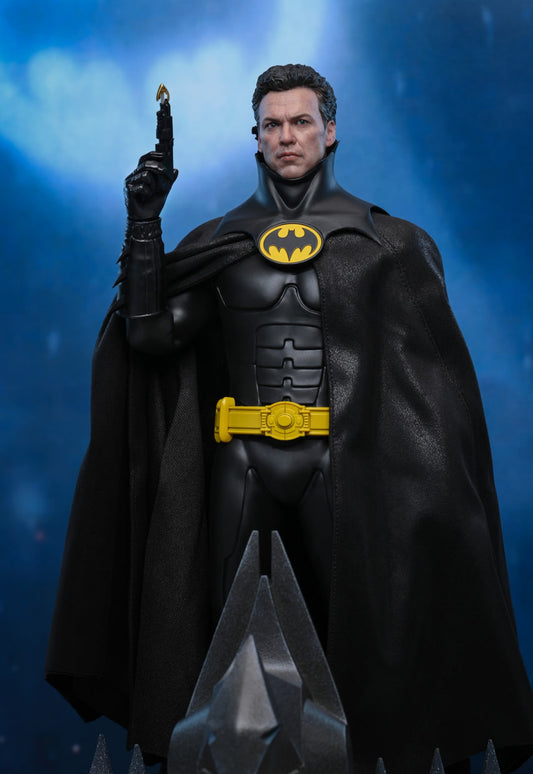 READY🔥Hot Toys MMS770 Batman Returns 1/6th scale Batman Collectible Figure (Deluxe Version)