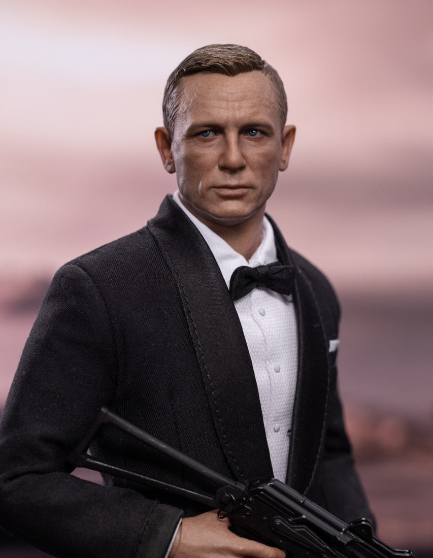 READY🔥Hot Toys MMS803 No Time To Die 1/6th Scale James Bond Collectible Figure