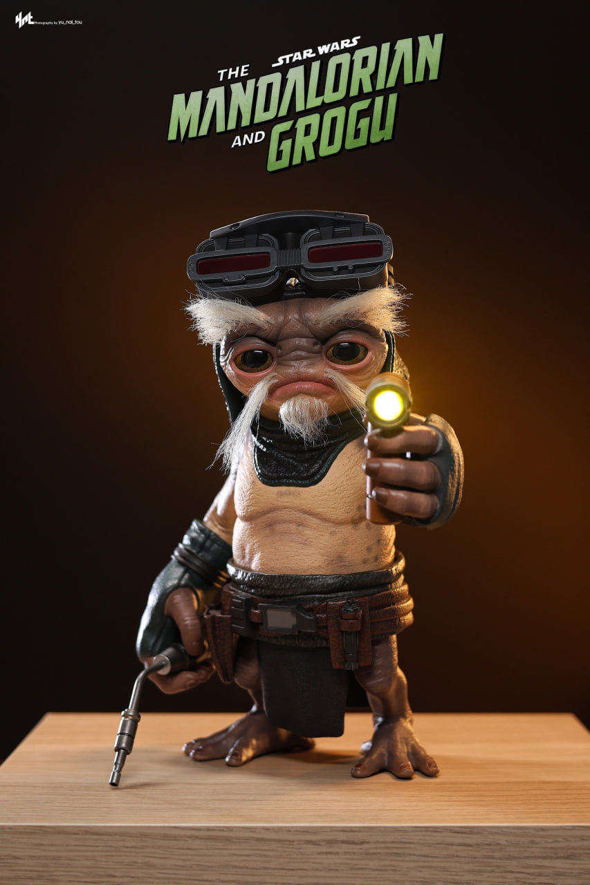 🔥Hot Toys LMS017 Star Wars: The Mandalorian & Grogu - Anzellan Droidsmith Life-Size Collectible Figure