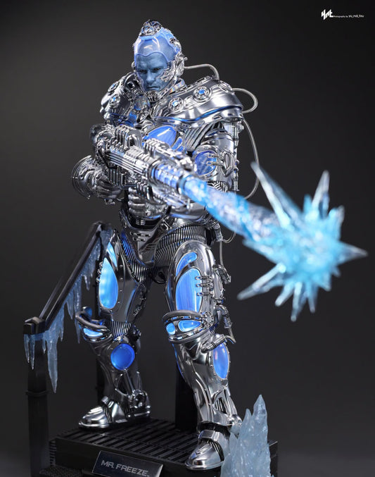 Next Batch🔥Hot Toys MMS800 Batman & Robin 1/6 Mr. Freeze (Deluxe Version)
