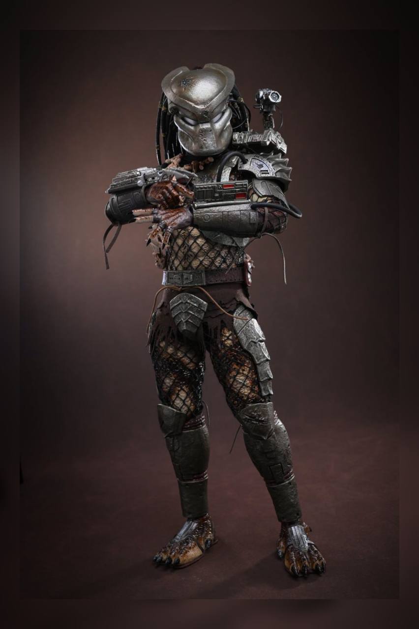READY🔥Hot Toys MMS816 Predator 1/6 Predator (2.0) Standard Version