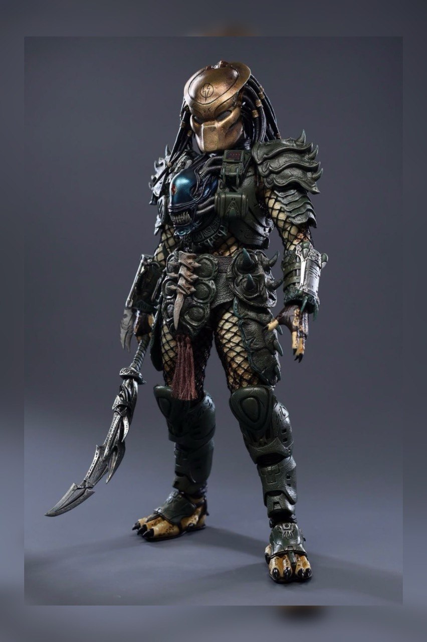 READY🔥Hot Toys CMS029B Predator 1/6th scale Broken Tusk Predator (Special Edition)