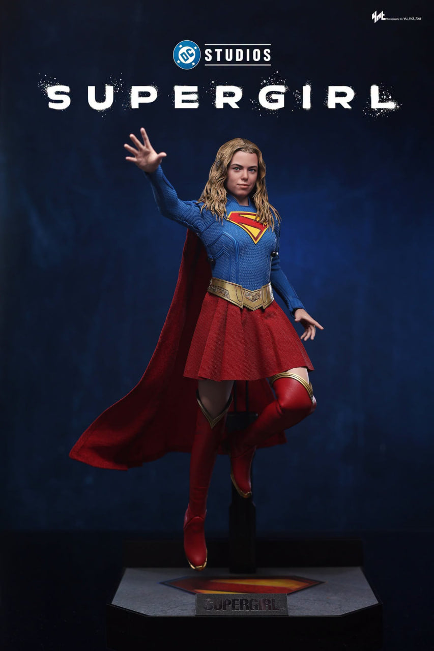 READY🔥Hot Toys MMS869 Supergirl - Supergirl & Krypto 1/6th scale Collectible Set