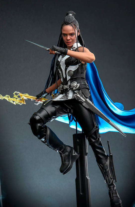 🔥Hot Toys MMS673 THOR: LOVE AND THUNDER 1/6 VALKYRIE