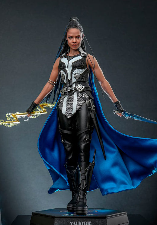 🔥Hot Toys MMS673 THOR: LOVE AND THUNDER 1/6 VALKYRIE