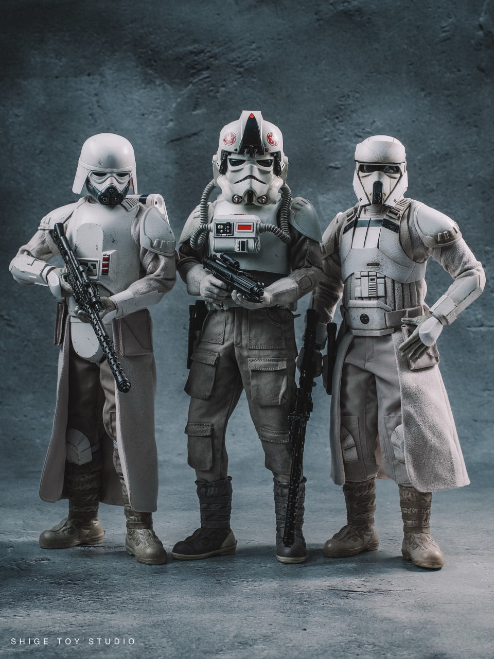 READY🔥Hot Toys MMS845 Star Wars: The Mandalorian & Grogu Imperial Remnant AT-AT Driver 1/6th scale Collectible Figure