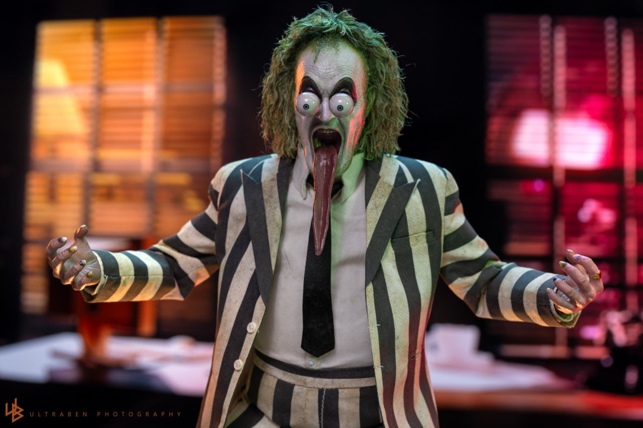 READY🔥Hot Toys MMS767 Beetlejuice 1/6th scale Beetlejuice Collectible Figure