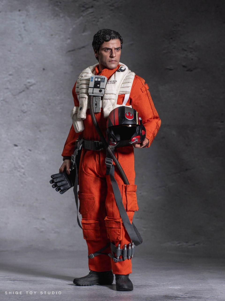 READY🔥Hot Toys MMS806 Star Wars The Force Awakens 1/6th scale Poe Dameron Collectible Figure