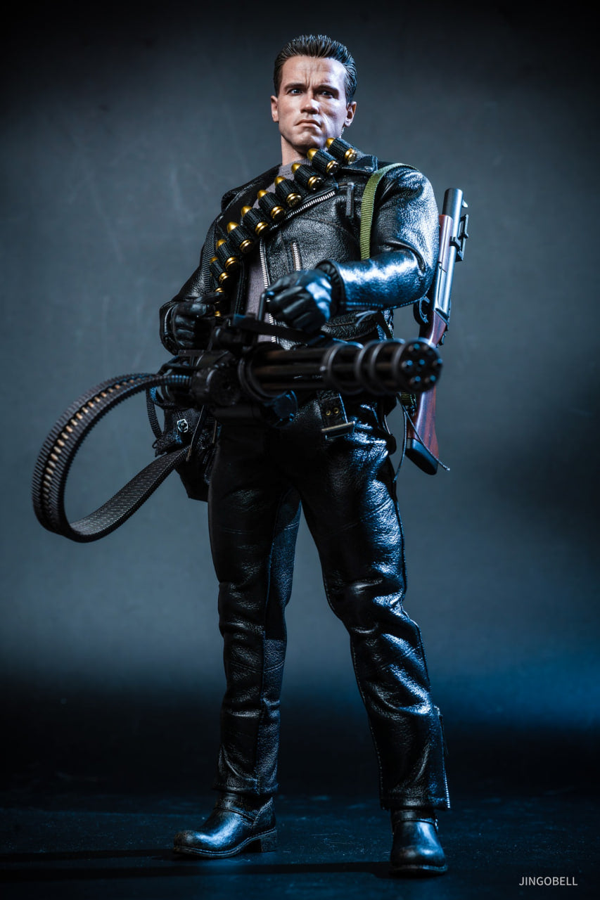 READY🔥Hot Toys MMS795 Terminator 2: Judgment Day 1/6th Scale T-800 (2.0) Collectible Figure